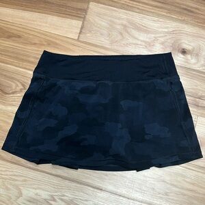 NWOT Pace Rival Skirt Skort size 6  black camo